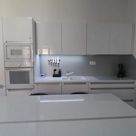 Black Or White Apartment